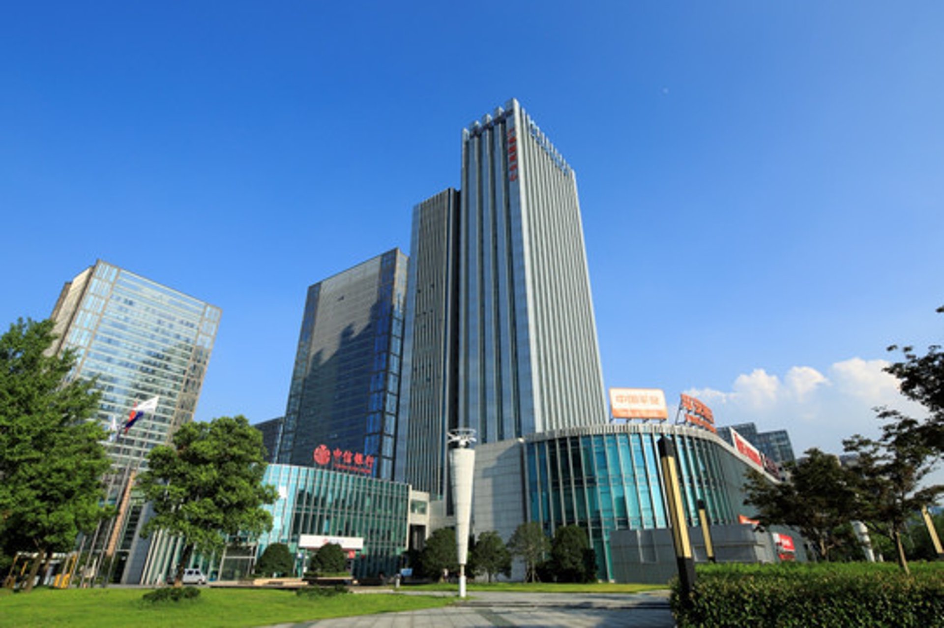 广博国贸中心电话如何快速找到？这些步骤帮你轻松搞定！